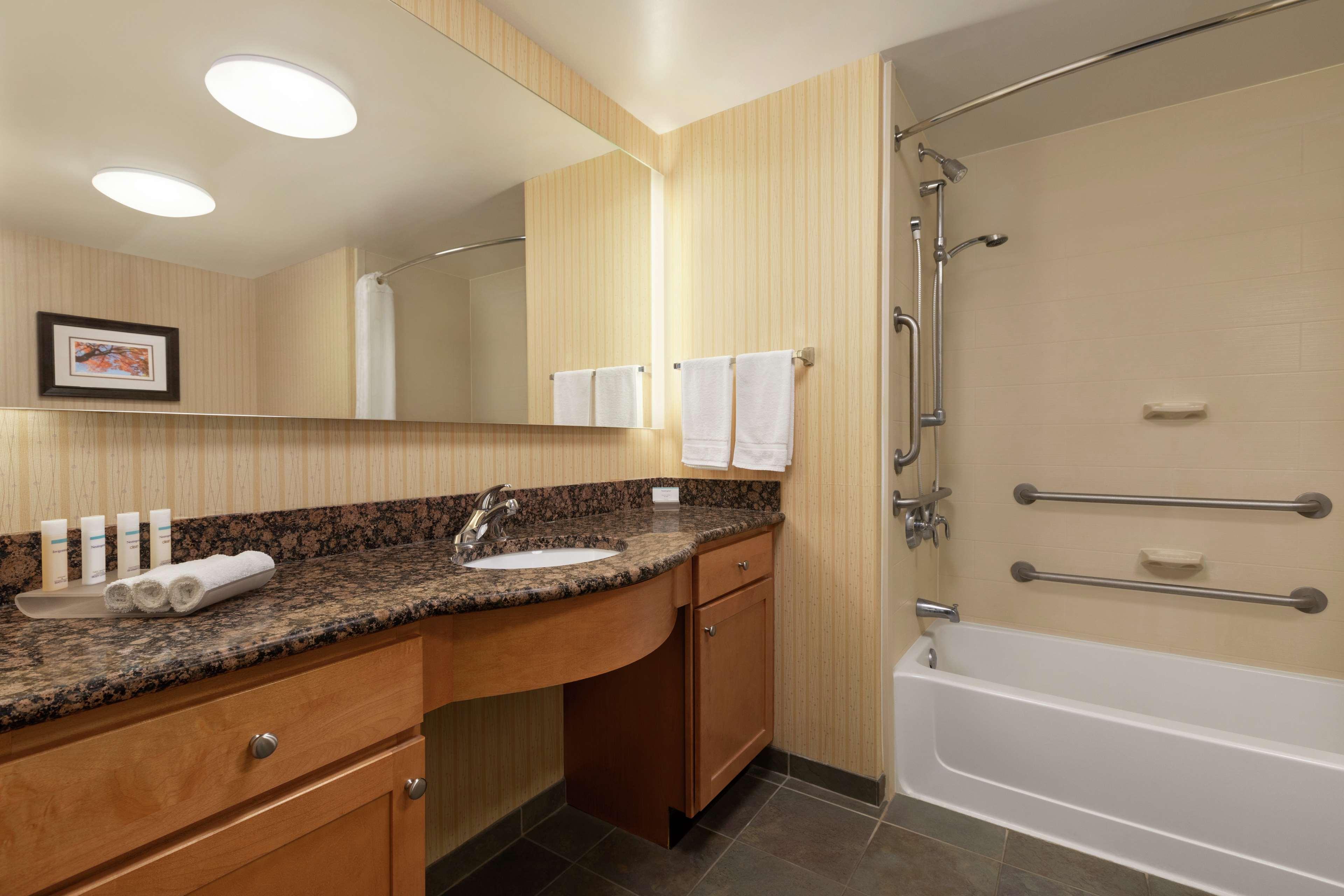 Homewood Suites By Hilton Allentown-West/Fogelsville Exterior photo
